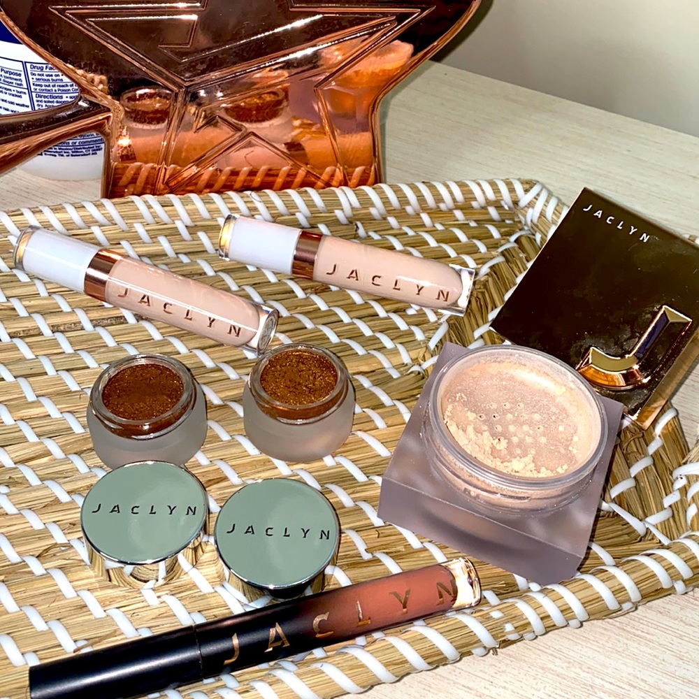 Jaclyn Hill Makeup Bundle
